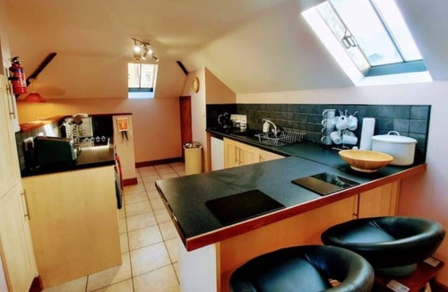 South Cliff Cottage | Comfortable South Cliff Seaside Cottage in Scarborough