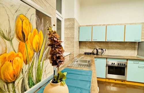 Liesing Apartment | Comfortable Stay for 2 Close to Atzgersdorf