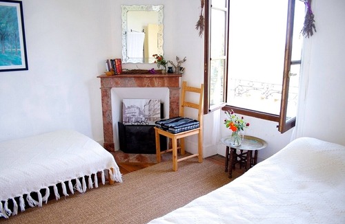 Saint-Mesmin House | Comfortable stone 4-bedroom country house with large 6m x 6 m family room