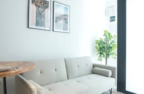 Nou Moles Apartment | Comfortable Studio in Valencia