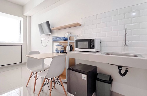 Makassar Apartment | Comfortable Studio Room Apartment (No Kitchen) At Bandaraya Tallasa City Makassar
