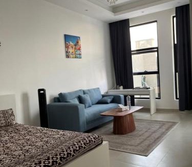 Ajman House | Comfortable Studio Room in Ajman Townhouse