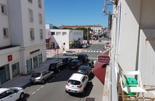 Royan Apartment | Comfortable T3 apartment in Royan, near beach and shops