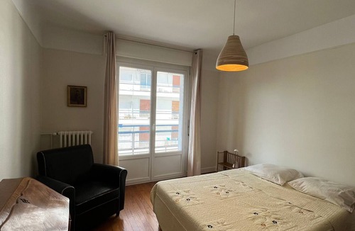Aix-les-Bains City Center Apartment | Comfortable T3 Downtown Aix-les-Bains, Parking, Pets Allowed