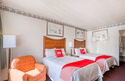Templeton Hotel | Comfortable Three Full Bed Rooms Great for Overnight Roadside Travelers