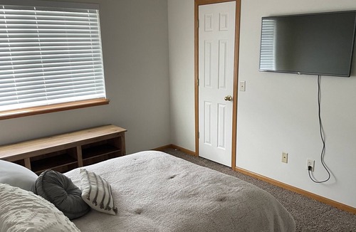 Millard House | Comfortable townhome close to many amenities and restaurants