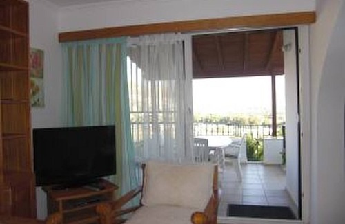 Dagbelen House | Comfortable holiday home with sea views, private beach, beautiful palm garden