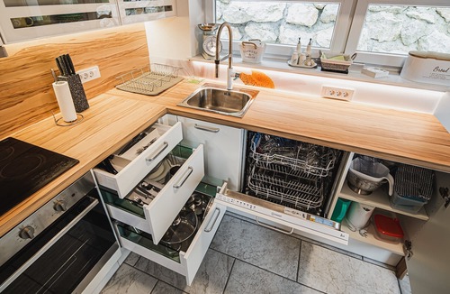 Preddvor Apartment | Comfortable two bedroom apartment Rozalija