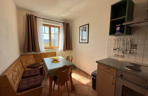 Neualbenreuth Apartment | Comfortable vacation apartment for up to 2 people (75 sqm)