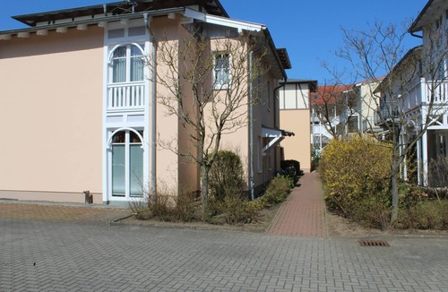 Kuhlungsborn Ost Apartment | Comfortable vacation apartment with covered terrace and garden in Kühlungsborn -