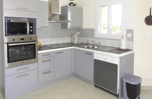 Argeliers House | Comfortable vacation home with private pool in enclosed grounds in Argeliers, 22 km from Narbonne an
