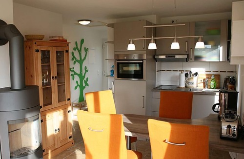 Neukalen House | Comfortable vacation home in McPom Peene Kummerower See. 400sqm private plot