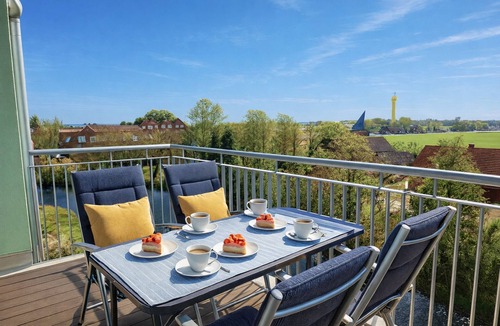 Schillig Apartment | Comfortable vacation home on the beach with balcony, sauna and modern facilities