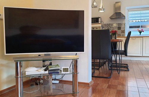 Villach Apartment | Comfortable, very quiet and sunny apartment. Only 5 minutes to the Silbersee