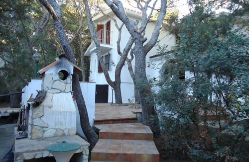Porto Pino Villa | Comfortable Villa 20 meters from the sea and large private pine forest
