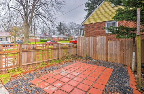 New Carrollton Villa | Comfortable villa