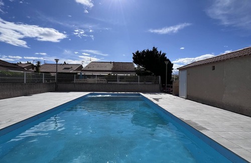 Portiragnes-Plage Villa | Comfortable villa 300 meters from the beach