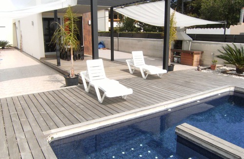 Vinaros Ski Chalet | Comfortable villa with private pool in Vinaròs 300 m. Beach 6 people