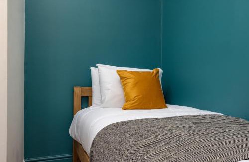 Darlington House | Comfortable & Well-Equipped Stay in Darlington