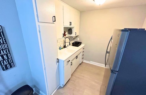 Westerville Apartment | Comfortable Westerville Apt by State Street - Great for Mid-Term, Prime Location