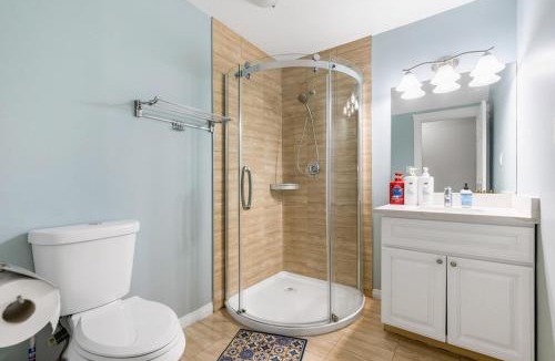 West Side House | Comfortable Westside Vancouver Stay