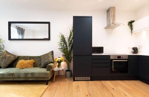 Shirley Apartment | Comfty 1 Bedroom Apartment