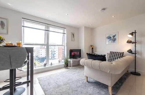 Ocean Village Apartment | Comfty and Relaxing 2 Bedroom Apartment