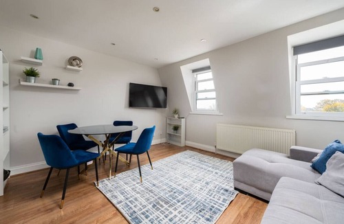 Gospel Oak Apartment | Comfy 2 Bed Flat (QCE)