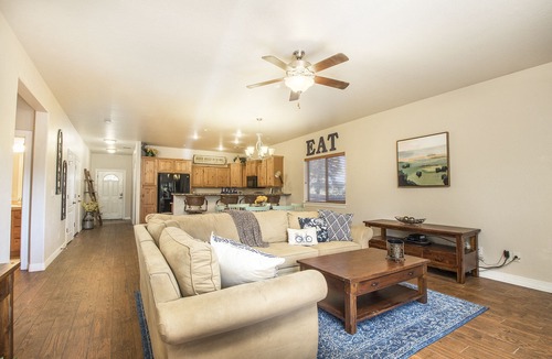 Swiss Manor House | Comfy and Convenient Home Waiting For You!