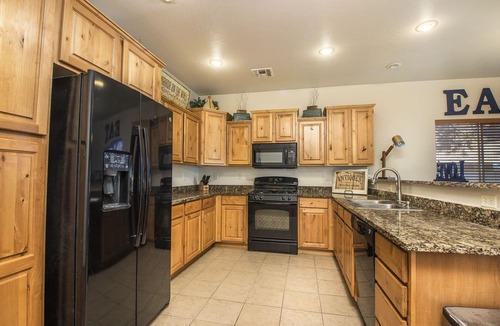 Swiss Manor House | Comfy and Convenient Home Waiting For You!