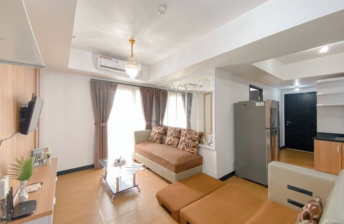 Karet Apartment | Comfy and Elegant 2BR The Wave Kuningan Apartment