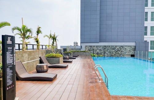 Pondok Aren House | Comfy And Minimalist Studio At Embarcadero Bintaro Apartment