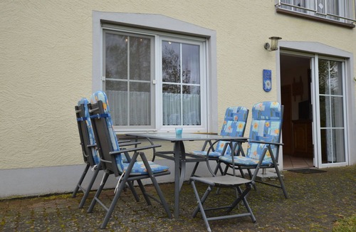 Gransdorf Apartment | Comfy Apartment in Gransdorf with Garden