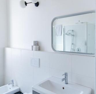 Santissima Annunziata Apartment | Comfy Big Apartment Outside ZTL