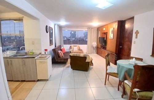 Lima Apartment | Comfy, bright, spacious one bedroom apartment in San Borja