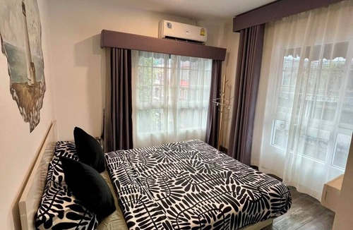 Phra Khanong Nuea Hostel | comfy crib hostel