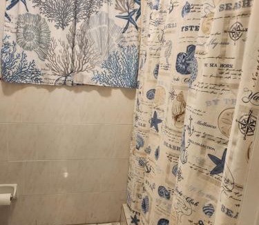 Driftwood House | Comfy hideaway