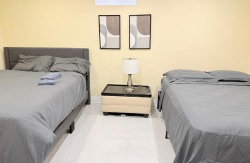 East Credit Apartment | Comfy One Bedroom BasementApartment near Heartland