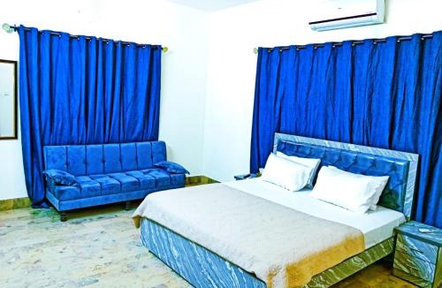 Clifton House | Comfy Rooms