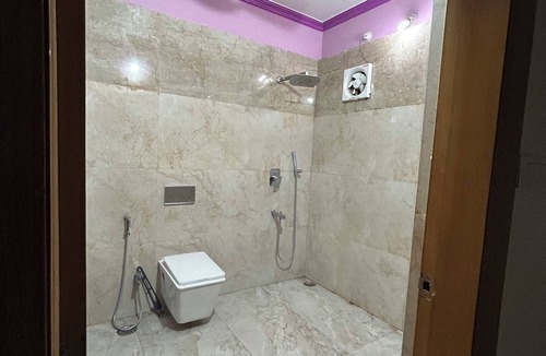 Bodh Gaya Apartment | Comfy, spacious flat