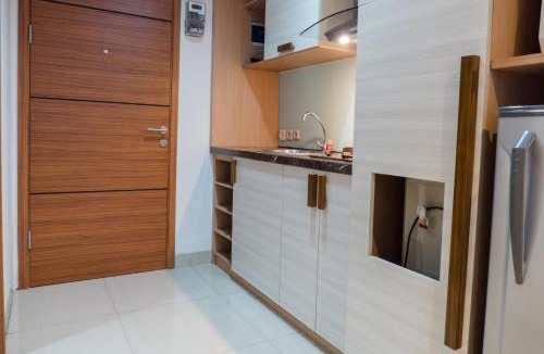 Hegarmanah Apartment | Comfy Studio At Dago Suites Apartment By Travelio