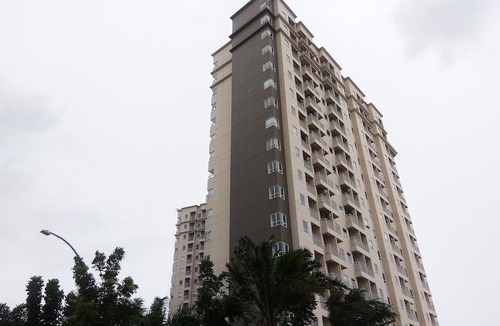 Cikarang Hotel | Comfy Studio Mustika Golf Residence Apartment