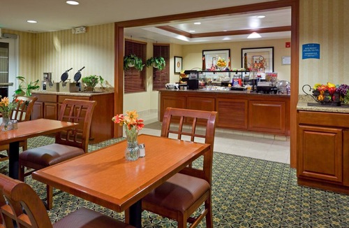 Mount Laurel Apartment | Comfy Studio Only a Short Drive from City Center