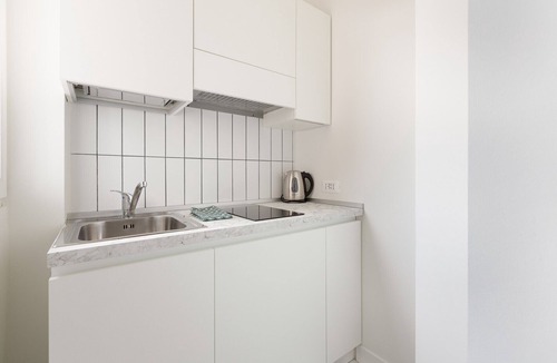 Barona Apartment | Comfy Studio x2 - 1.1 Km far from IULM University!