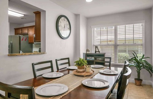 Gainesville House | Comfy Town Home - Private - Right off Highway