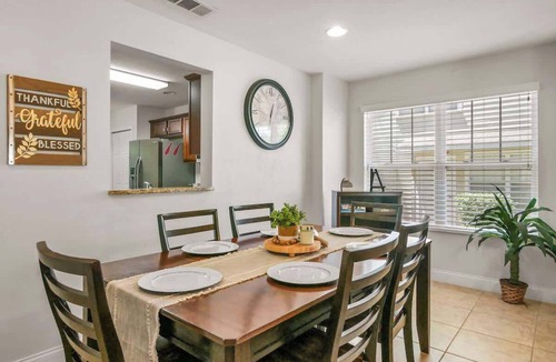 Gainesville House | Comfy Town Home - Private - Right off Highway