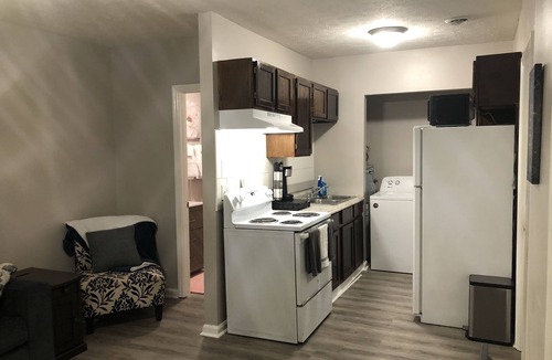 Richmond Apartment | Comfy Upstairs 2 bed/1 bath near EKU in Richmond