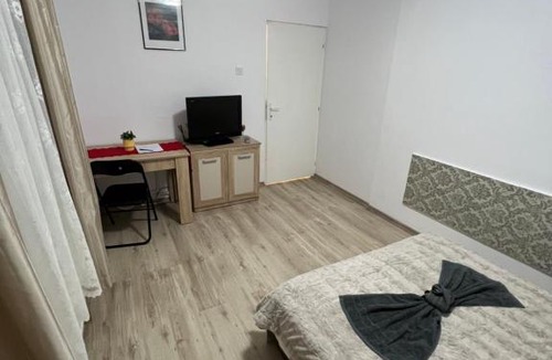 Zalau Apartment | Comfycondo