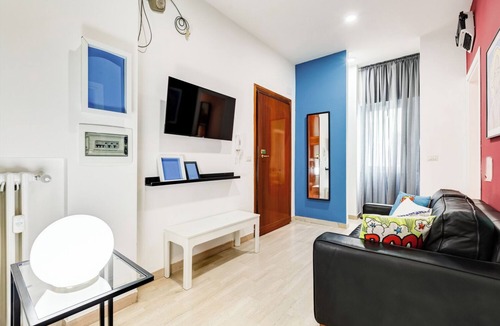 Garbatella Villa | Comic Quaters - Three Bedroom Villa, Sleeps 8