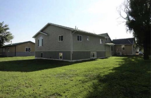 Buffalo Ridge House | Coming soon. Large country home in Turner County. 25 minute to Sioux Falls